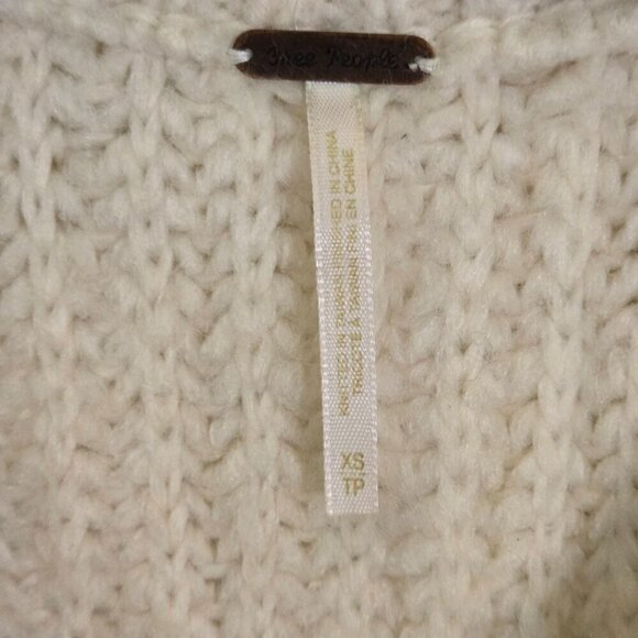 Free People Blue Bell V Neck Sweater Ivory Size XS - Picture 9 of 10
